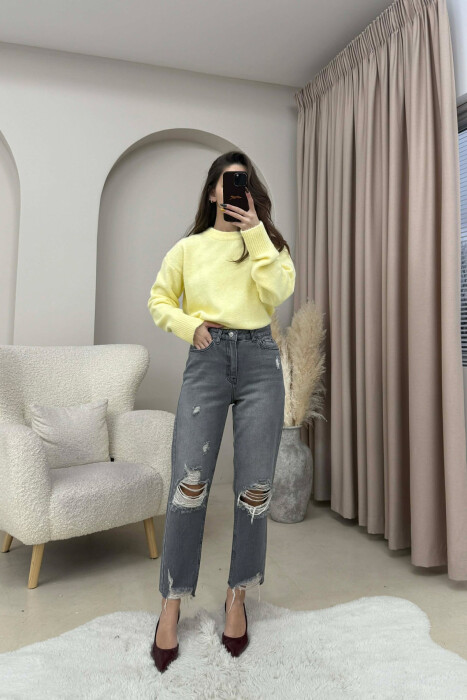 ONE COLOR RIPPED CUT OFF EDGES WOMEN JEANS GREY/GRI - KLAUDIO FASHION