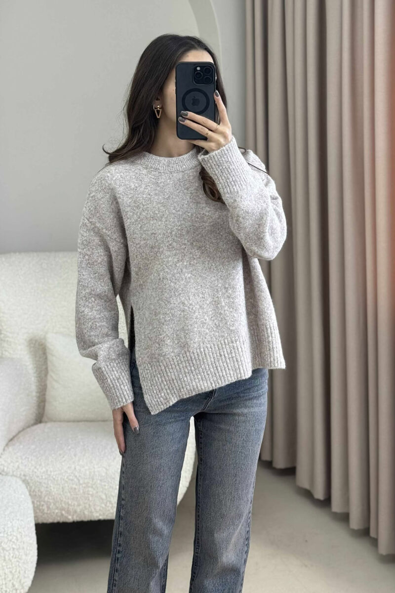 ONE COLOR ROUND NECK KNITTED WOMEN SWEATER BEIGE/BEZHE - 3