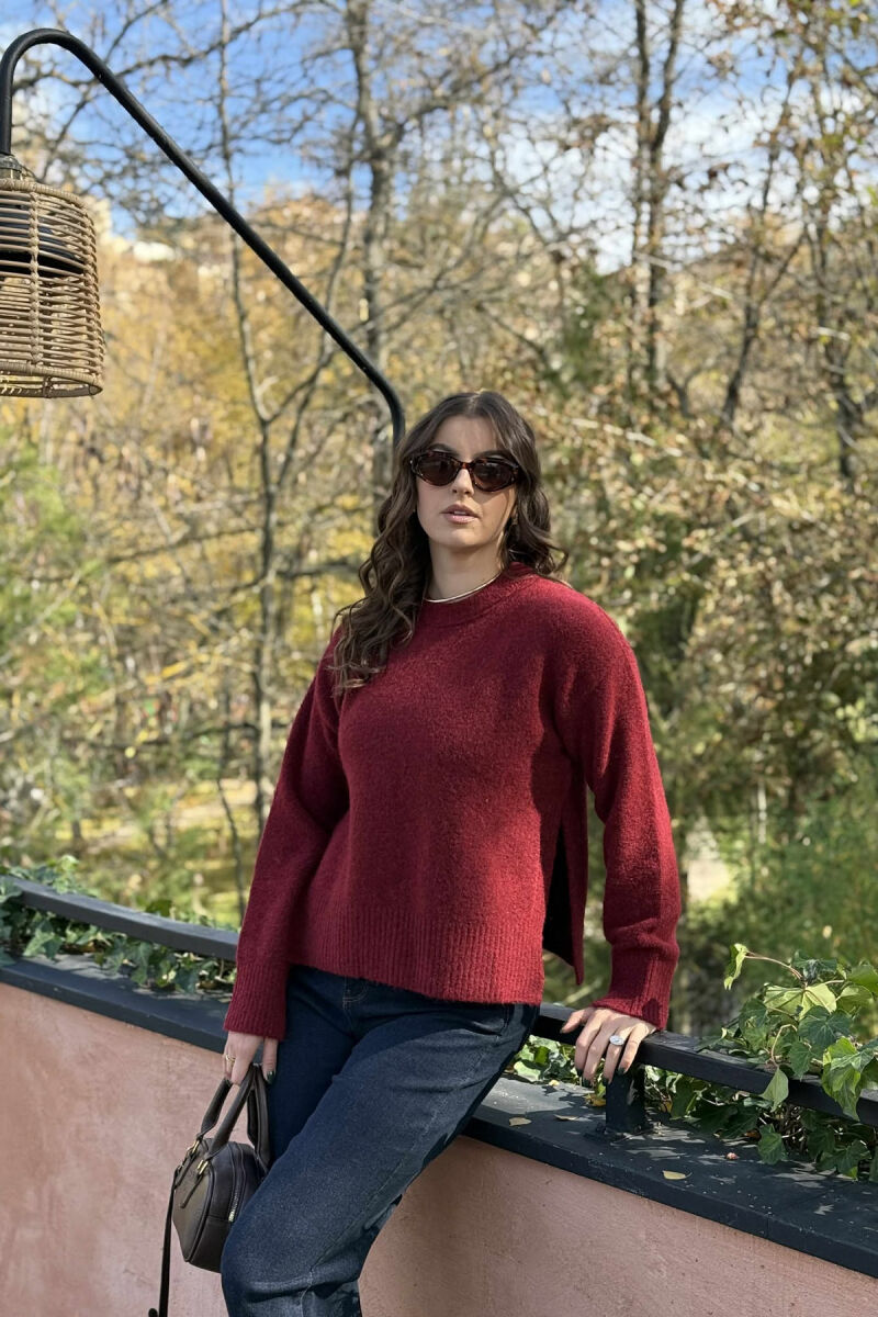 ONE COLOR ROUND NECK KNITTED WOMEN SWEATER BURGUNDY/VISHNJE - 1