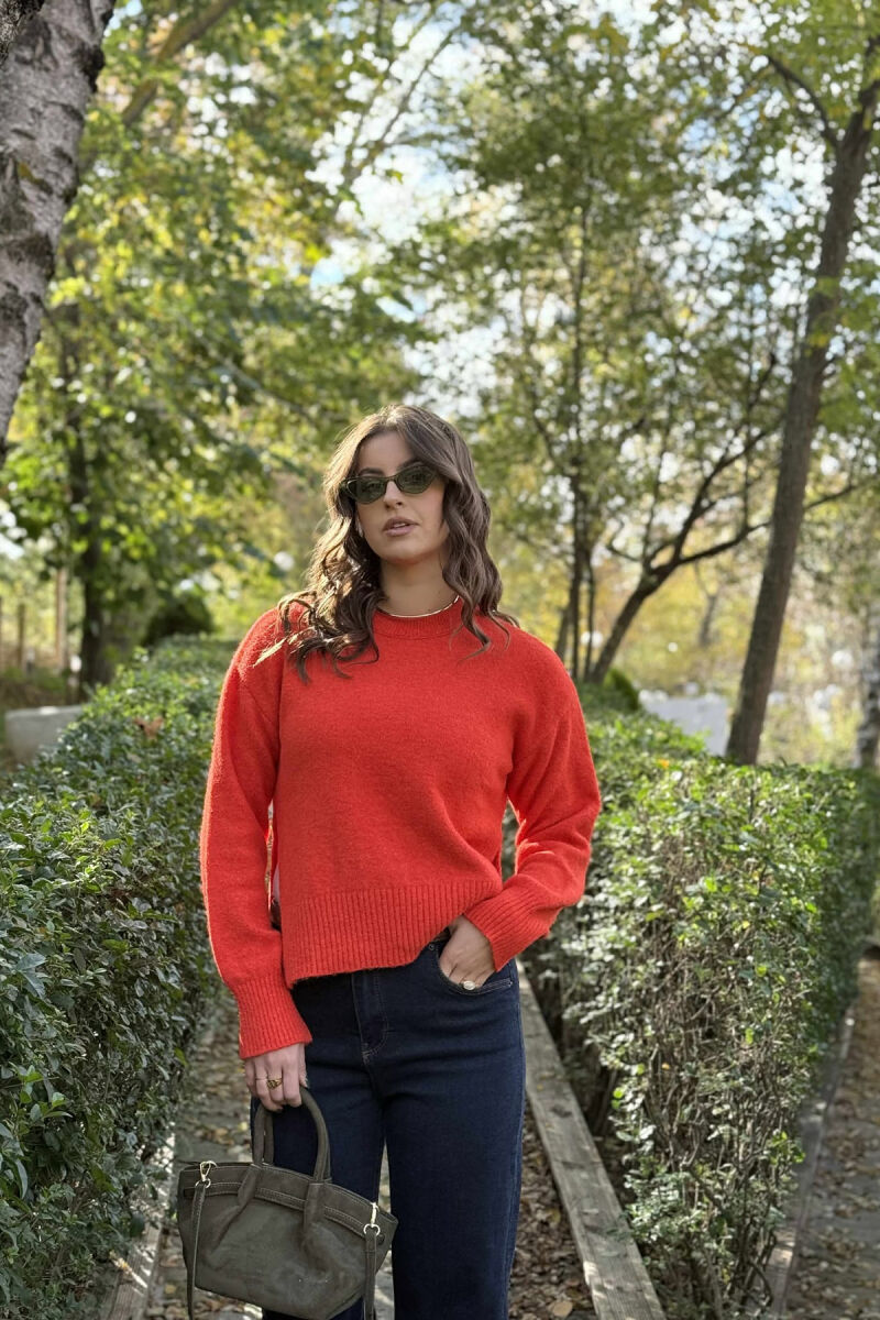 ONE COLOR ROUND NECK KNITTED WOMEN SWEATER ORANGE/PORTOKALLI - 2