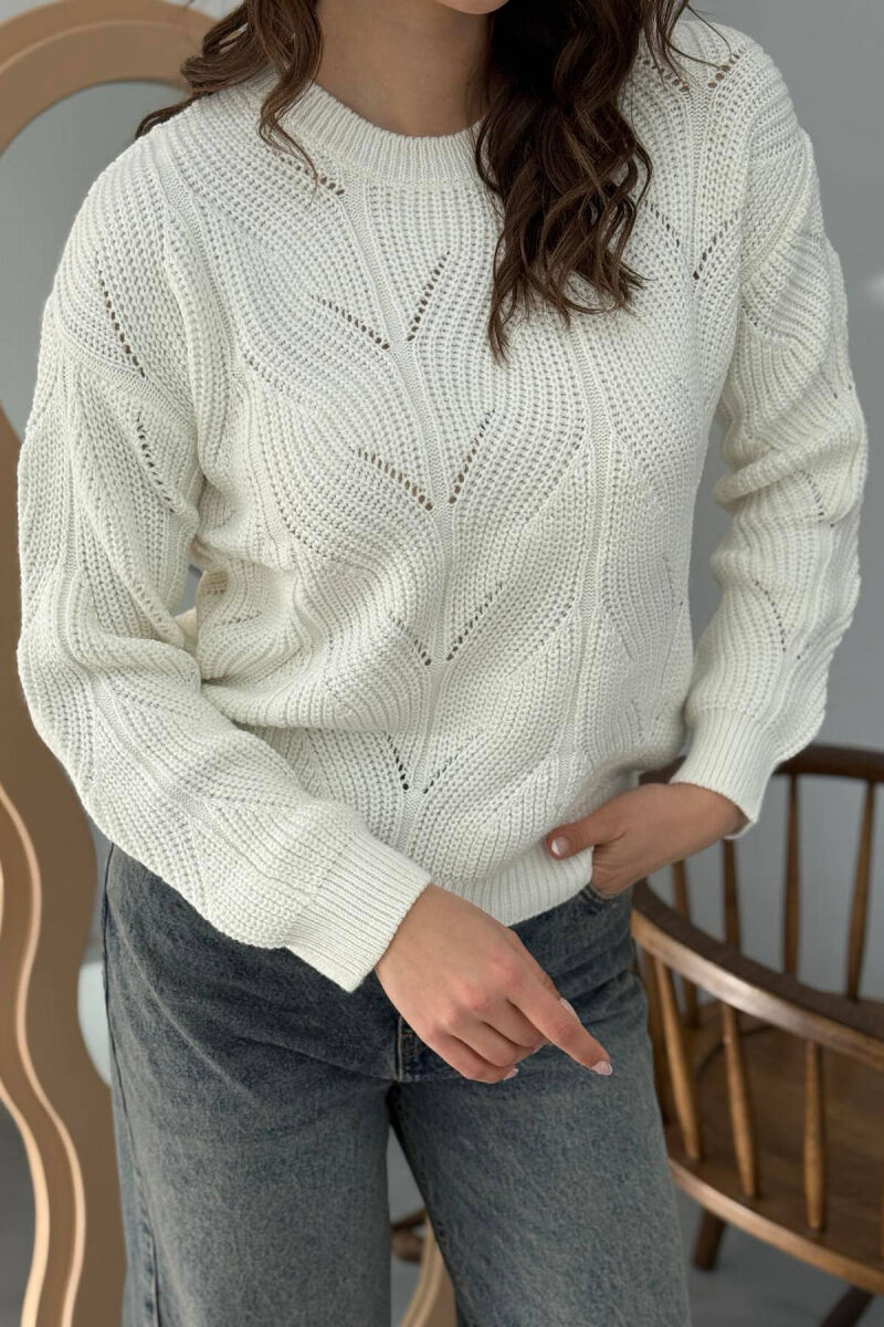 ONE COLOR ROUND NECK KNITTED WOMEN SWEATER WHITE-E BARDHE - 3