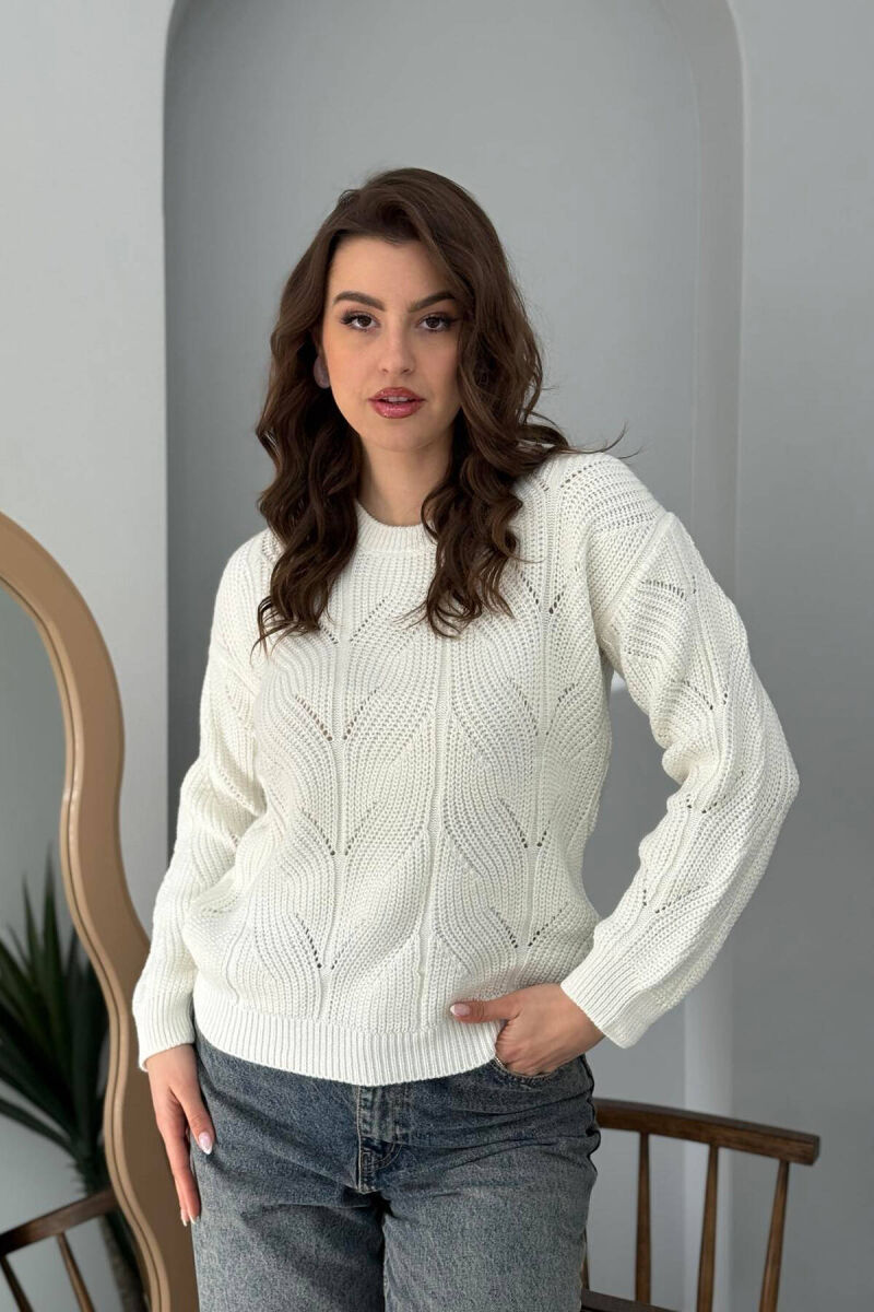 ONE COLOR ROUND NECK KNITTED WOMEN SWEATER WHITE-E BARDHE - 5