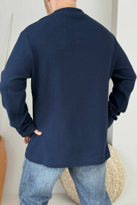 ONE COLOR ROUND NECK MEN SWEATER DARK BLUE/BEE - 4