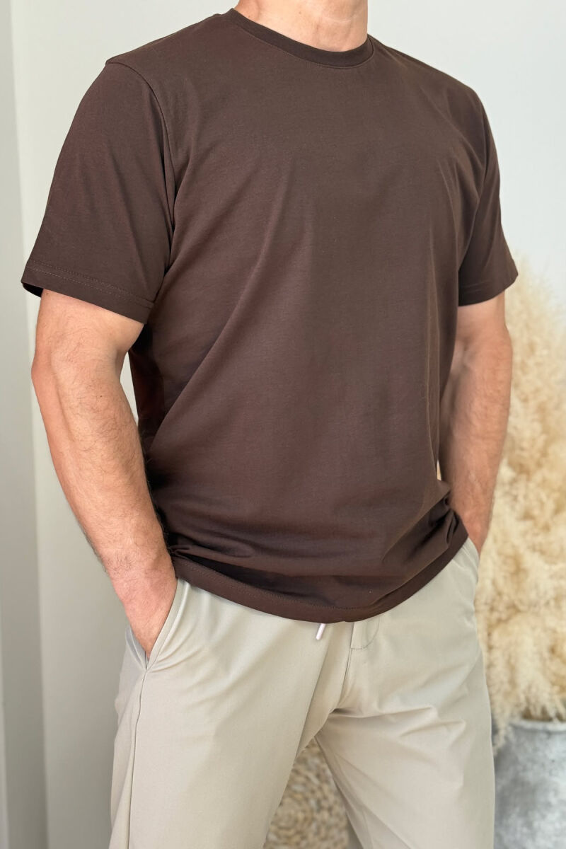 ONE COLOR ROUND NECK MEN T-SHIRT BROWN/KAFE - 2