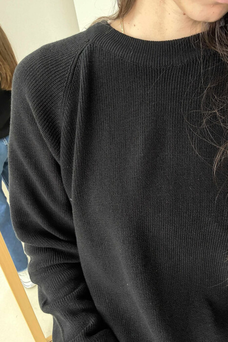 ONE COLOR ROUND NECK SIMPLE WOMEN SWEATER BLACK/ E ZEZE - 4