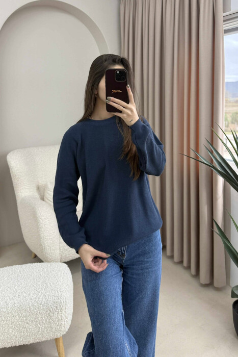 ONE COLOR ROUND NECK SIMPLE WOMEN SWEATER BLUE/BLU 
