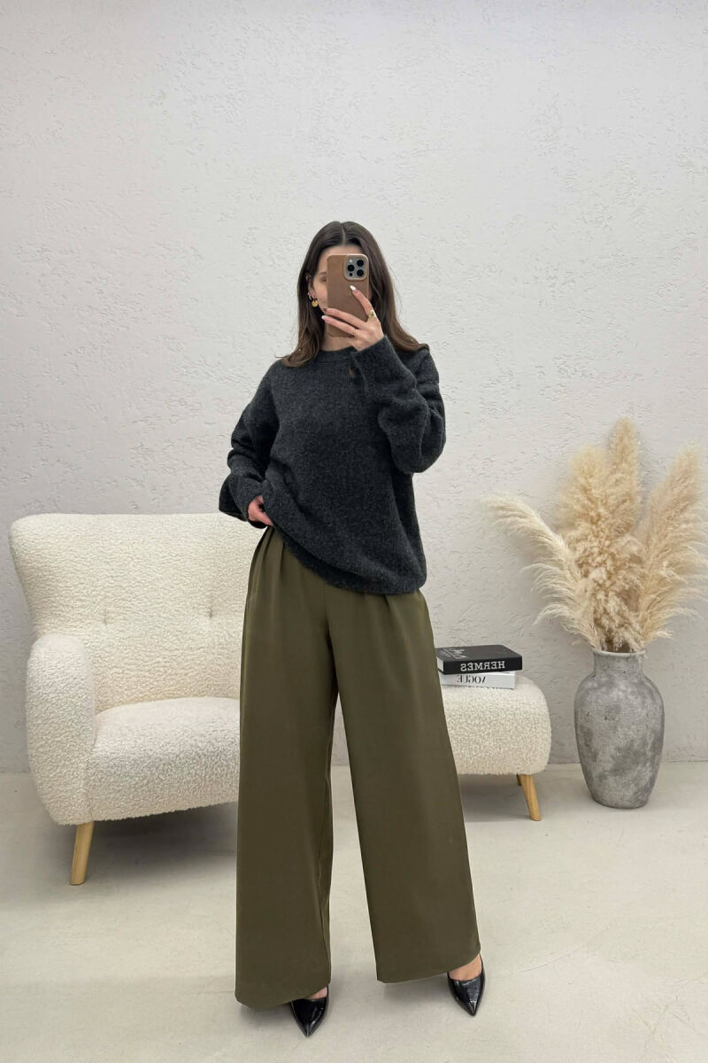 ONE COLOR ROUND NECK WOMEN SWEATER DARK GREY/GEE - 4