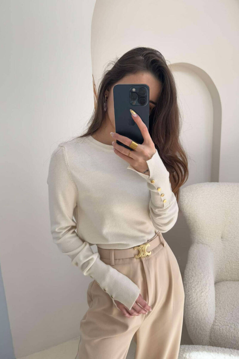 ONE COLOR ROUND NECK WOMEN SWEATER IN CREAM COLOR - 7