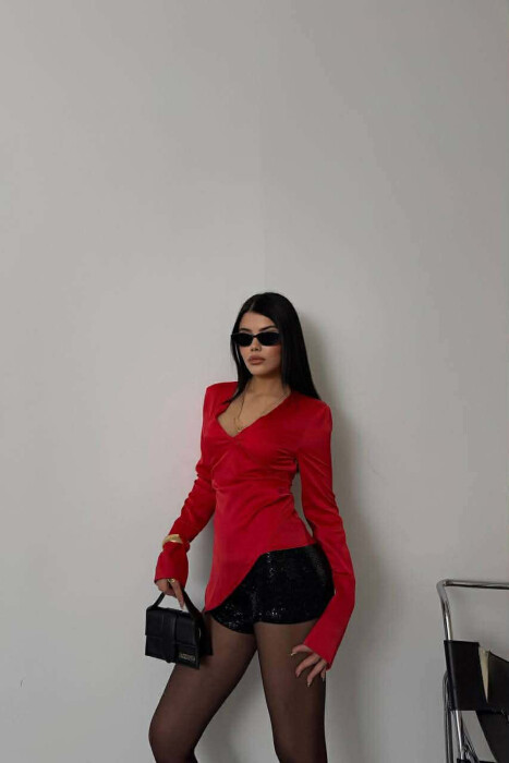 BLUZE NJE NGJYRESHE SATENI PER FEMRA NE NGJYRE TE KUQE - KLAUDIO FASHION