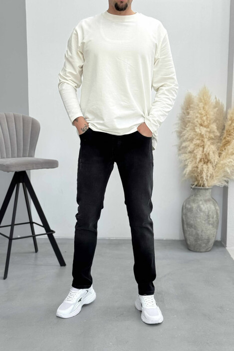 XHINSE ME GËRVISHTJE TË THJESHTA PËR MESHKUJ NË NGJYRË TË ZEZË - KLAUDIO FASHION