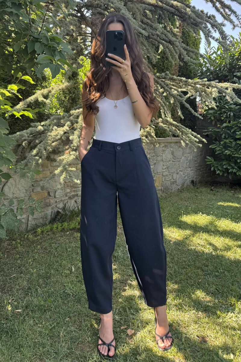 ONE COLOR SEMI ELASTIC WAIST WOMEN TROUSERS DARK BLUE/BEE - 2