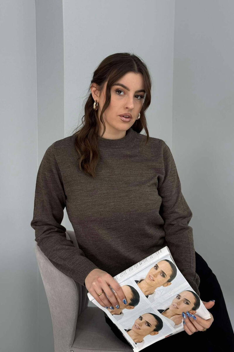 ONE COLOR SEMI NECK WOMEN SWEATER LIGHT BROWN/KAZB - 1