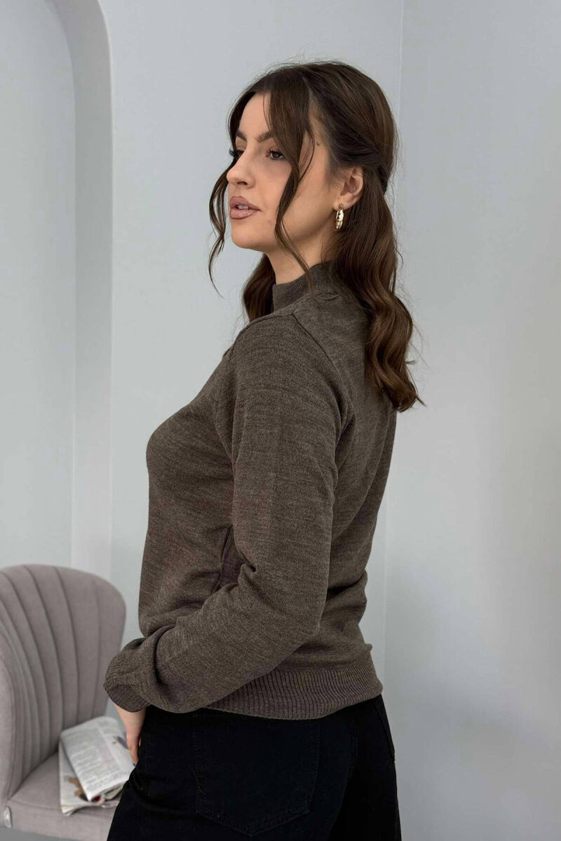ONE COLOR SEMI NECK WOMEN SWEATER LIGHT BROWN/KAZB - 4