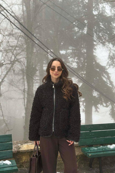 ONE COLOR SHEEP SKIN ZIPPER TWO FRONT POCKETS WOMAN COAT BLACK/ E ZEZE - KLAUDIO FASHION