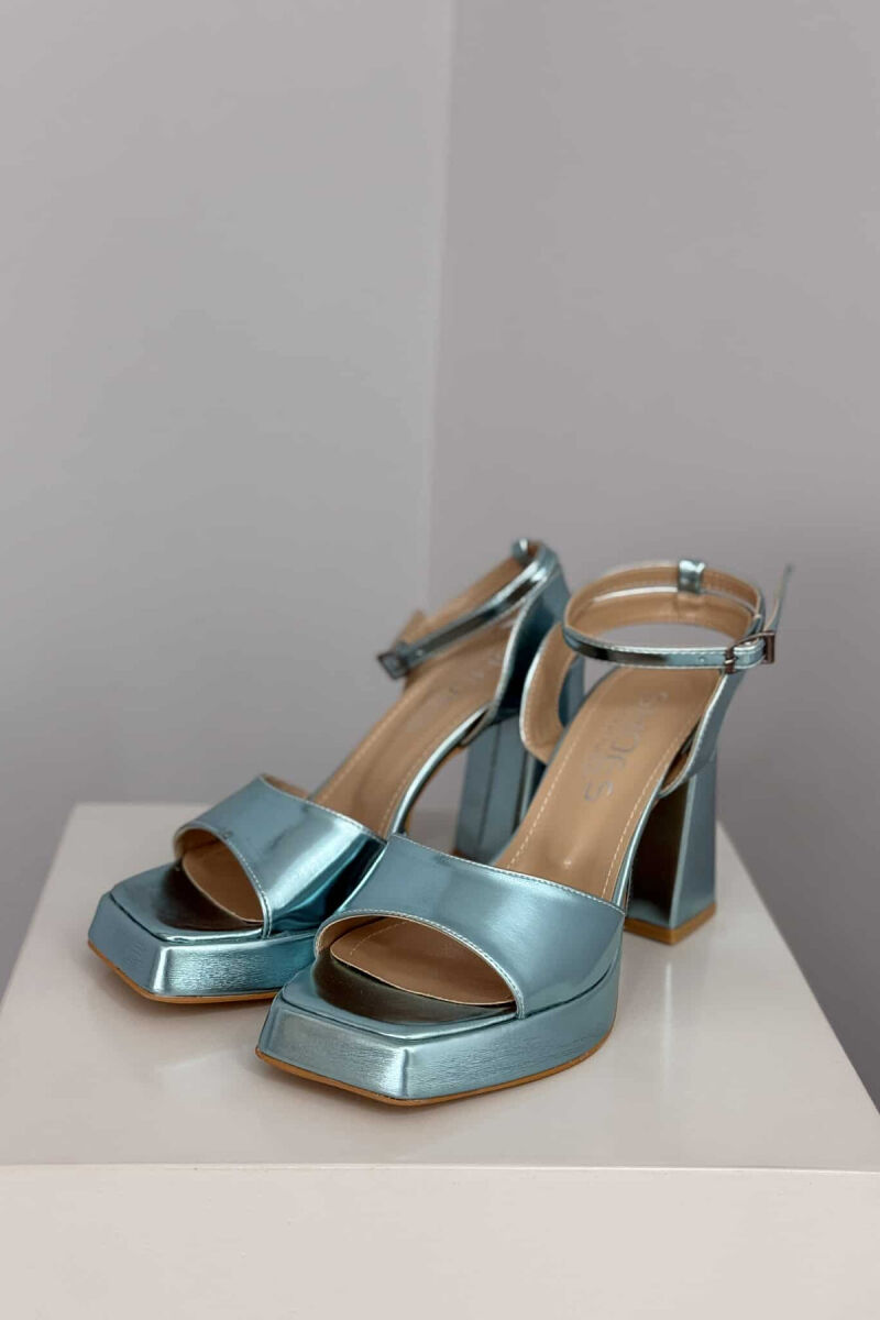 ONE COLOR SHINNY HIGH HEEL WOMEN SANDALS LIGHTBLUE/BZ - 7