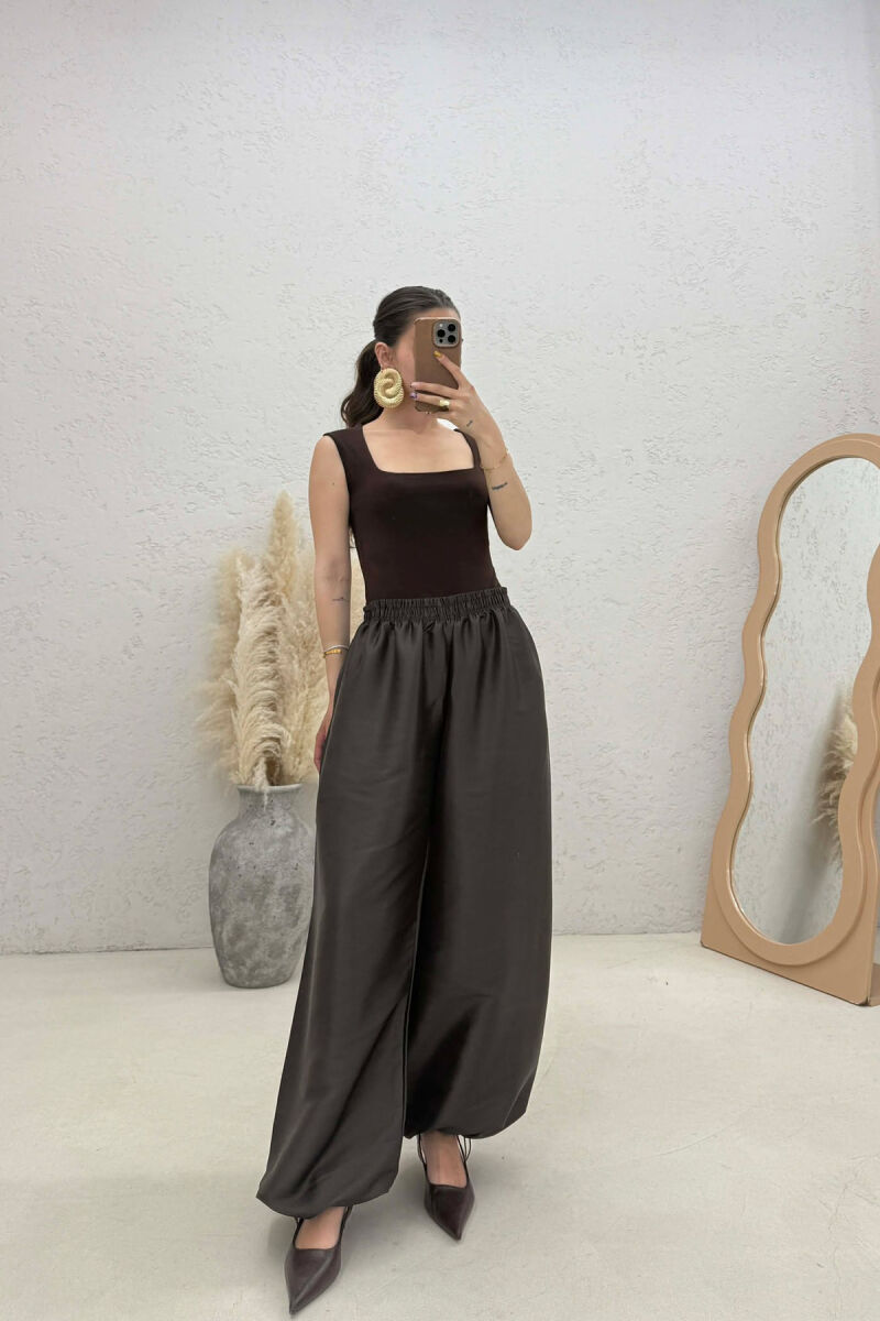 ONE COLOR SHINY BALLON WOMAN TROUSERS DARK GREEN/JEE - 3