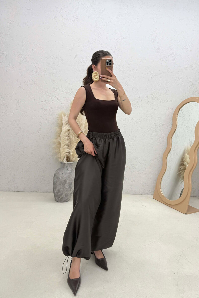 ONE COLOR SHINY BALLON WOMAN TROUSERS DARK GREEN/JEE - 5