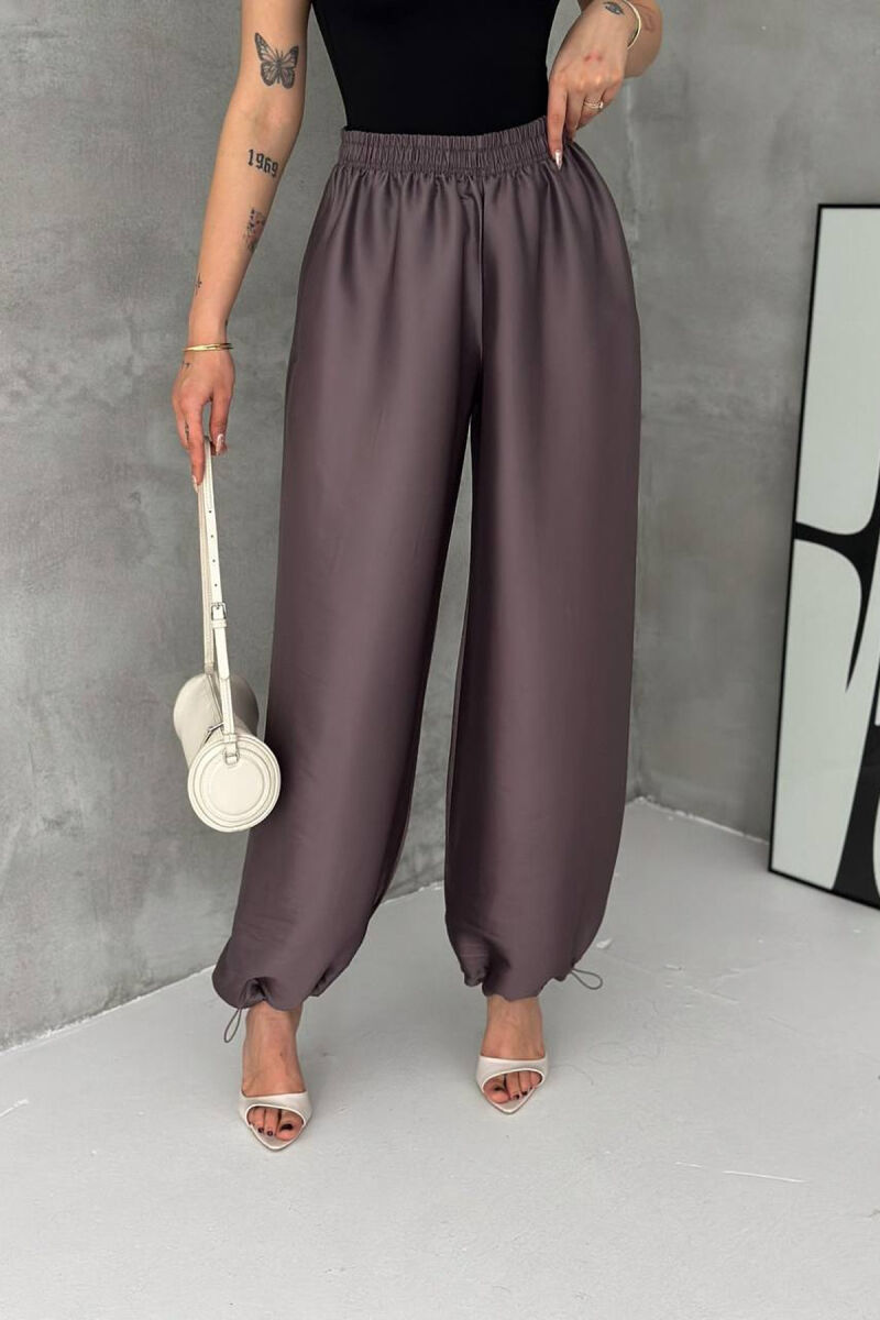 ONE COLOR SHINY BALLON WOMAN TROUSERS LIGHT BROWN/KAZB - 3