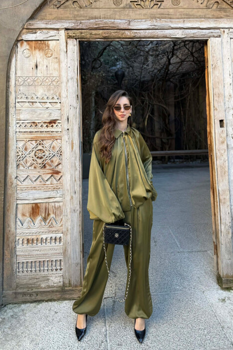 ONE COLOR SHINY JACKET+ BALLON TROUSERS WOMEN SET OLIVE/ULLI - KLAUDIO FASHION