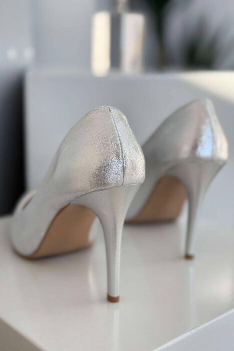 ONE COLOR SHINY WOMEN HEELS LIGHT GREY/GZ - 4