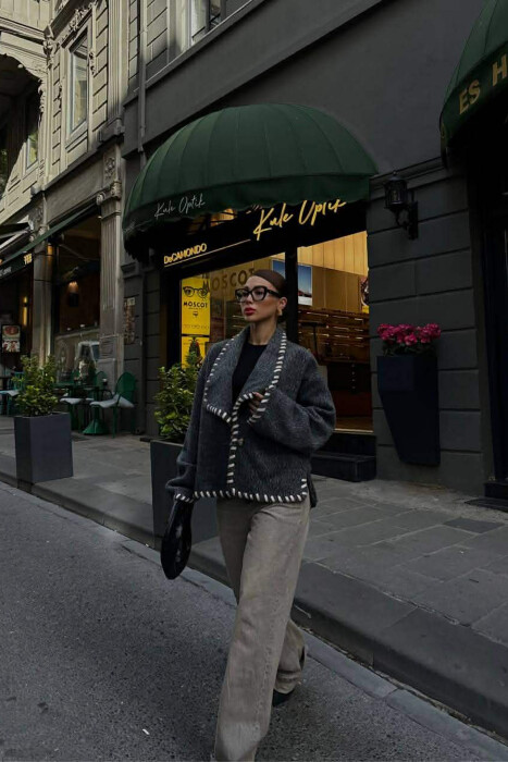 ONE COLOR SHORT SIMPLE WOMEN COAT DARK GREY/GEE - KLAUDIO FASHION