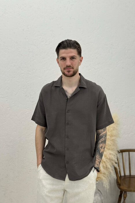 KEMISHE NJE NGJYRESHE PER MESHKUJ NE NGJYRE GRI TE ERRET - KLAUDIO FASHION