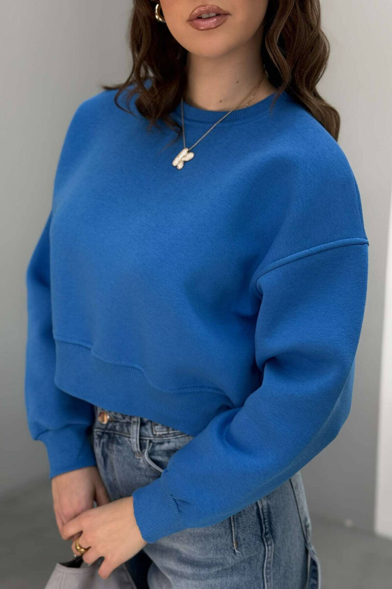 ONE COLOR SHORT WOMEN SWEATSHIRT IN LIGHT BLUE COLOR - 2