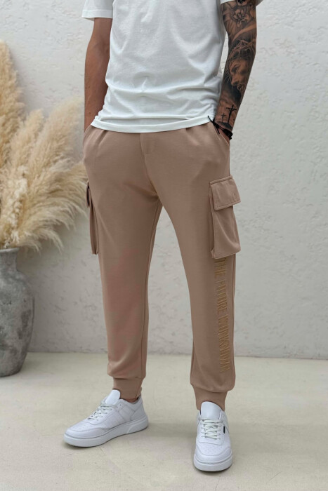 ONE COLOR SIDE POCKETS SIMPLE MEN JOGGERS LIGHT BROWN/KAZB - 2