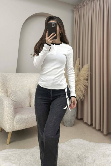 ONE COLOR SIMPLE BUTTONED NECK WOMEN SWEATSHIRT WHITE-E BARDHE 