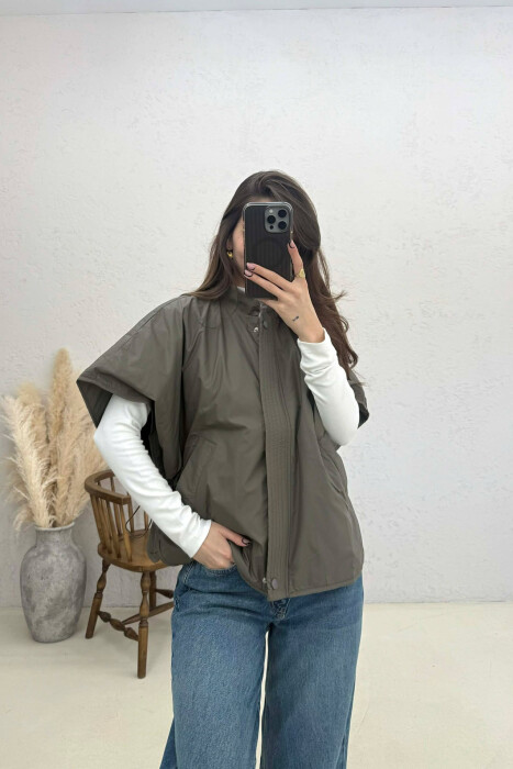 ONE COLOR SIMPLE CAPE WOMEN JACKET OLIVE/ULLI - 2