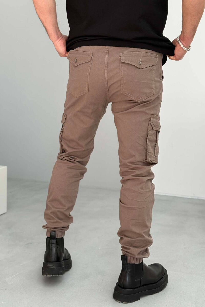 ONE COLOR SIMPLE CARGO MEN PANTS IN BROWN COLOR - 3