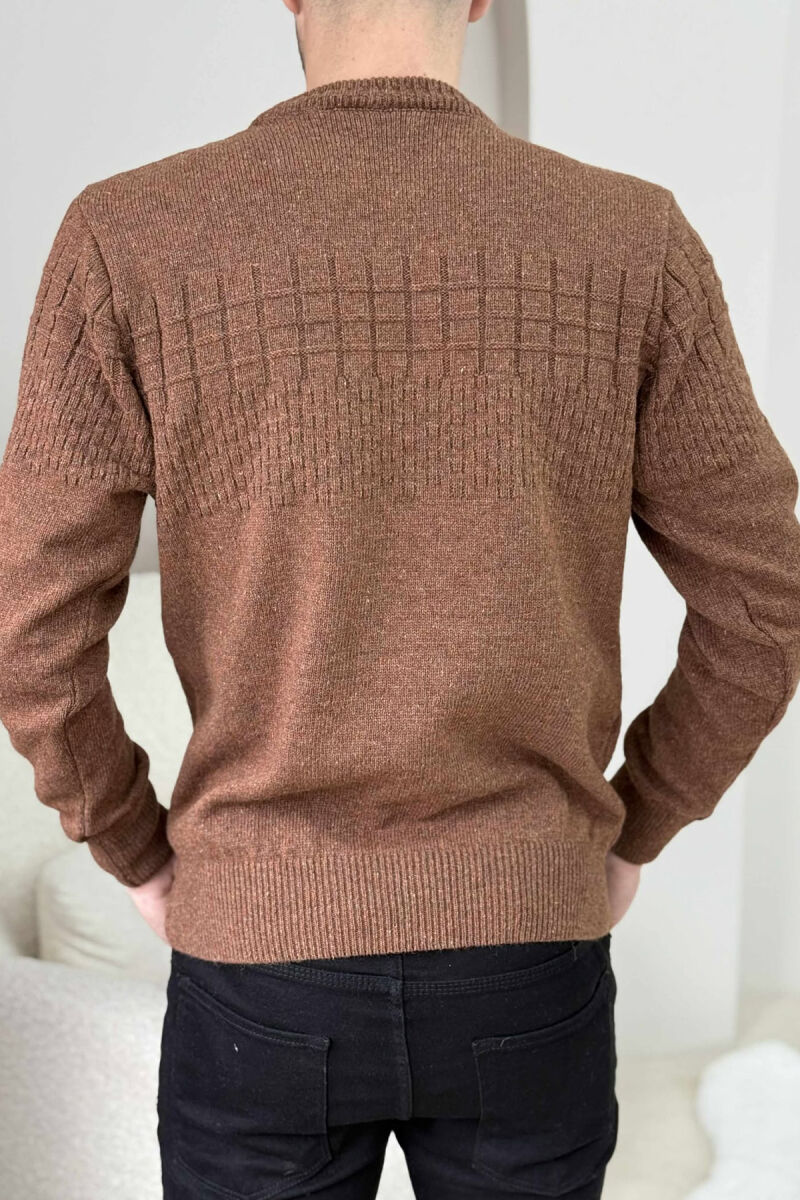ONE COLOR SIMPLE DESIGN MEN SWEATER BROWN/KAFE - 4