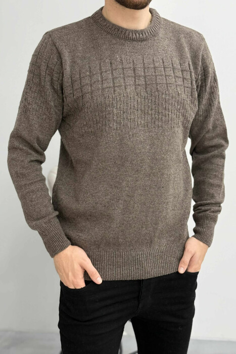 ONE COLOR SIMPLE DESIGN MEN SWEATER DARK BROWN/KAE - 1