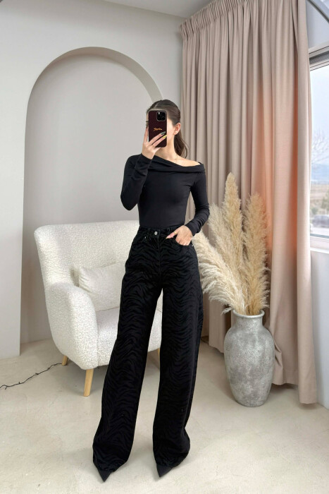 ONE COLOR SIMPLE DESIGNED WOMEN JEANS BLACK/ E ZEZE - 