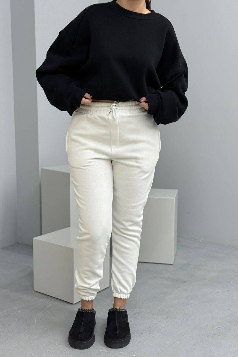 ONE COLOR SIMPLE FLUFFY WOMEN JOGGERS WHITE-E BARDHE - 1