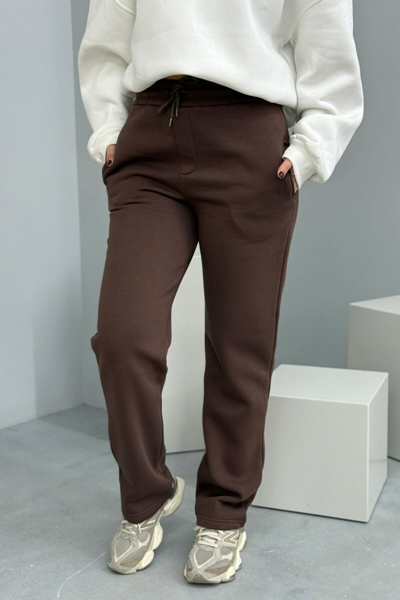 ONE COLOR SIMPLE FLUFFY WOMEN SWEATPANTS BROWN/KAFE - 1