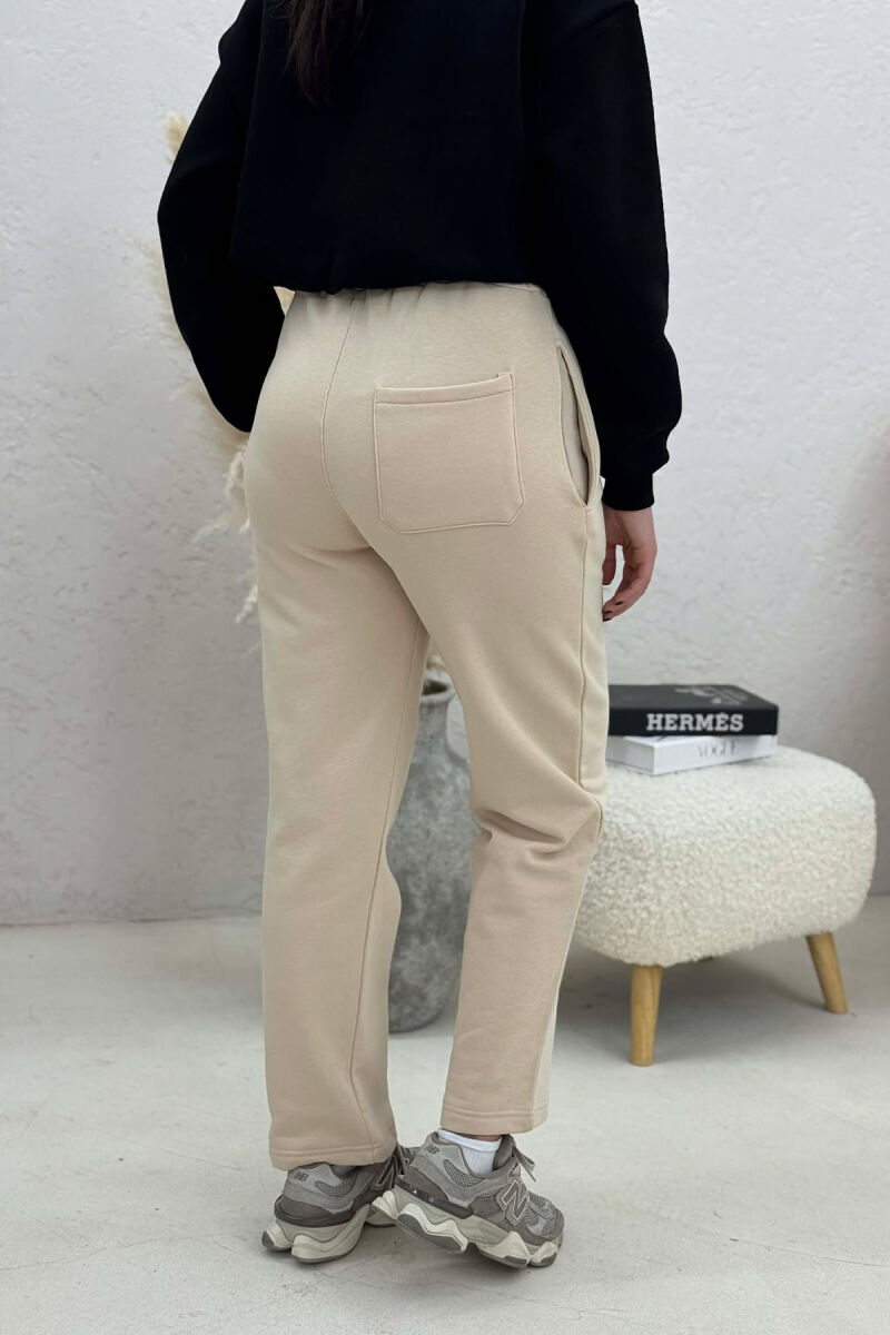 ONE COLOR SIMPLE FLUFFY WOMEN SWEATPANTS LIGHT BEIGE/BZHZB - 3