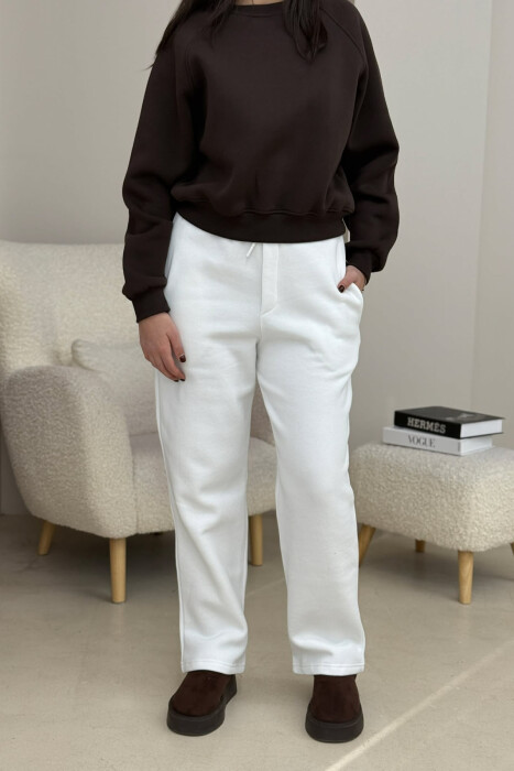 ONE COLOR SIMPLE FLUFFY WOMEN SWEATPANTS WHITE-E BARDHE - KLAUDIO FASHION