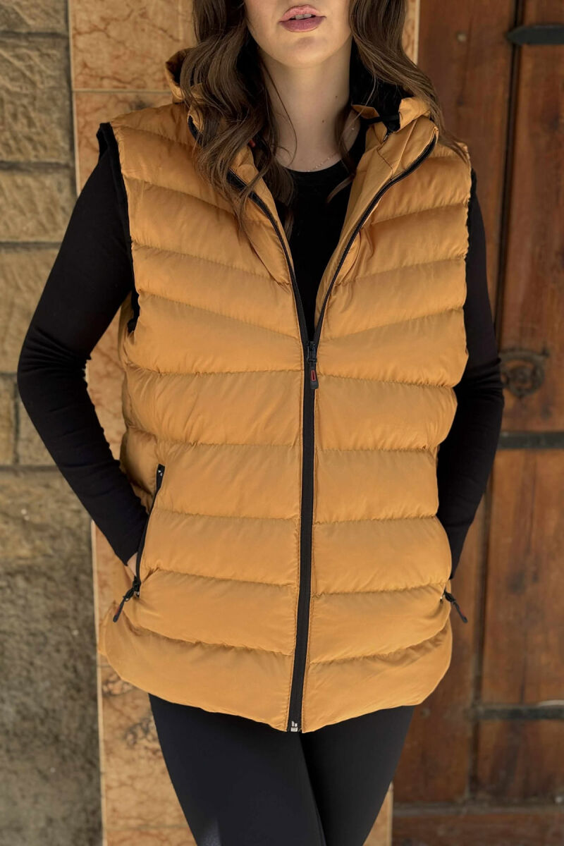 ONE COLOR SIMPLE HOOD WOMEN VEST MUSTARD/MUSTARDE - 3