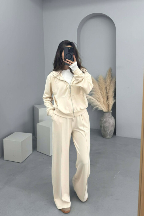 ONE COLOR SIMPLE JACKET+SWEATPANTS WOMEN SET CREAM/KREM - KLAUDIO FASHION