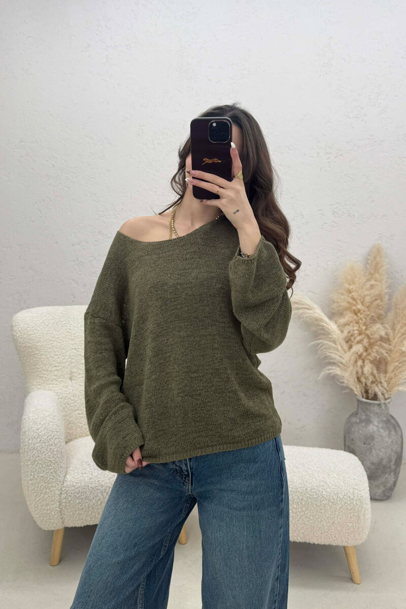 ONE COLOR SIMPLE KNITTED WOMEN SWEATER OLIVE/ULLI - 1