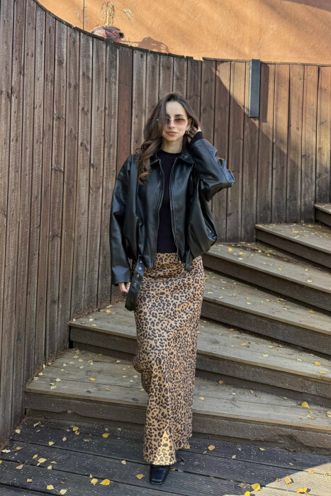 XHAKETË NJË NGJYRËSHE LËKURE PËR FEMRA NË NGJYRË TË ZEZË - KLAUDIO FASHION