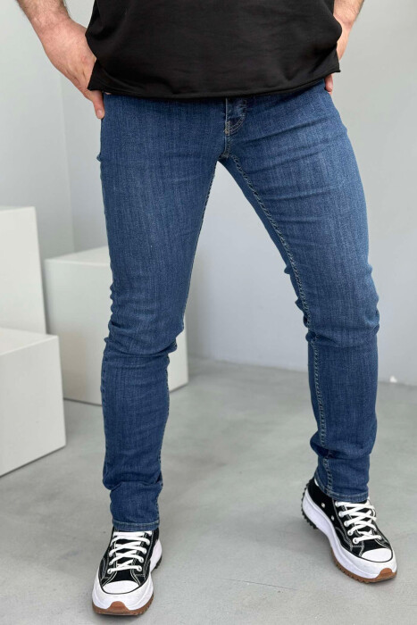 XHINSE NJË NGJYRËSHE TË THJESHTA PËR MESHKUJ NË NGJYRËN BLU - KLAUDIO FASHION