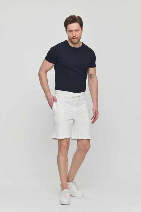 ONE COLOR SIMPLE MEN SHORT SWEATPANTS WHITE-E BARDHE - 3