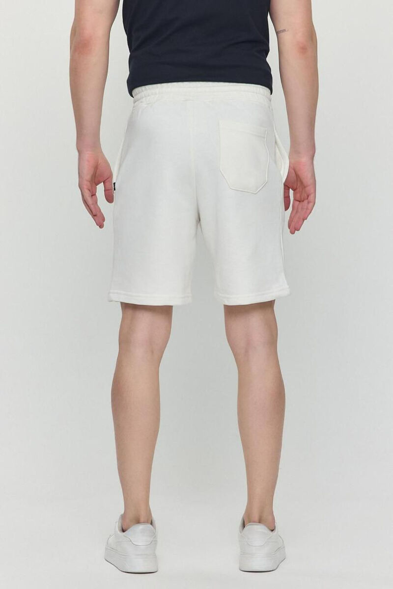 ONE COLOR SIMPLE MEN SHORT SWEATPANTS WHITE-E BARDHE - 4