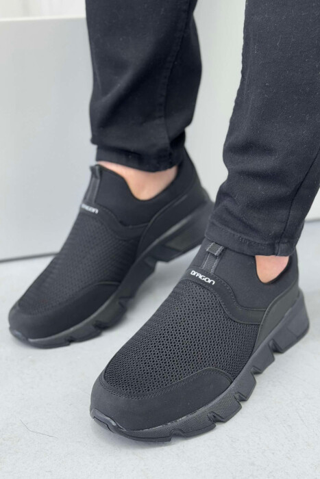 ONE COLOR SIMPLE MEN SNEAKERS BLACK/ E ZEZE 