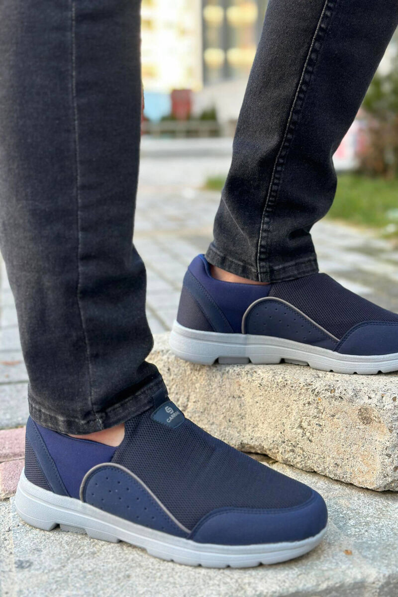 ONE COLOR SIMPLE MEN SNEAKERS BLUE/BLU - 2