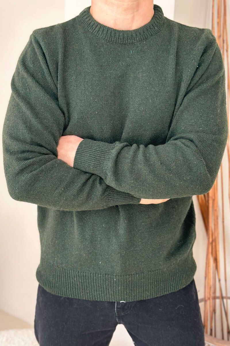 ONE COLOR SIMPLE MEN SWEATER DARK GREEN/JEE - 2