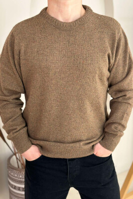 ONE COLOR SIMPLE MEN SWEATER LIGHT BROWN/KAZB 