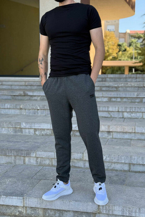 ONE COLOR SIMPLE MEN SWEATPANTS DARK GREY/GEE - 1